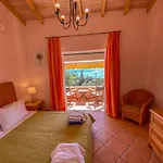 La Riviera Seaside & 4* Barbati