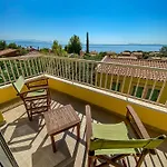 La Riviera Seaside & Barbati