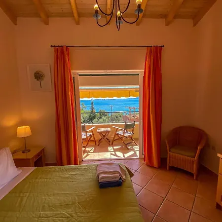 Hotel de apartamente La Riviera Seaside & Barbati
