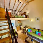 La Riviera Seaside Apartments&villas Barbati