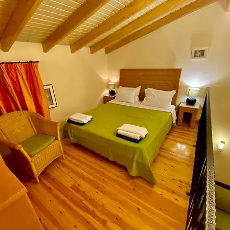 La Riviera Seaside & 4*