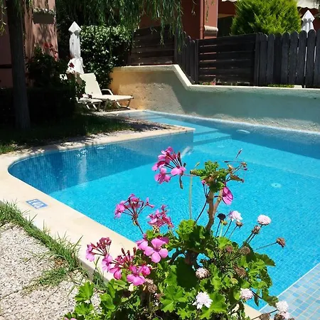 La Riviera Seaside & 4* Barbati