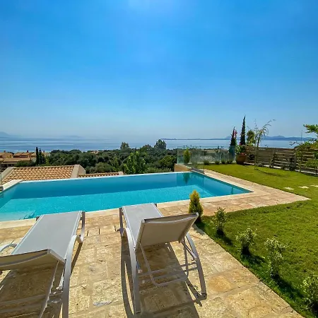 La Riviera Seaside & Lejlighedshotel