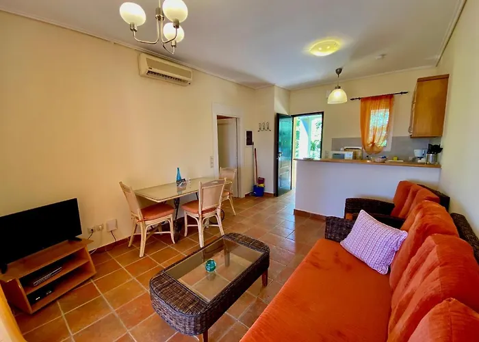 La Riviera Seaside & 4* Barbati
