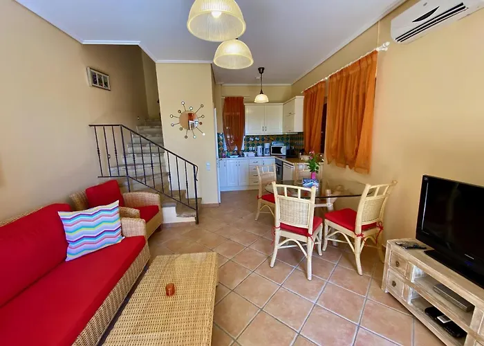 La Riviera Seaside & 4* Barbati