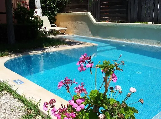La Riviera Seaside & 4* Barbati