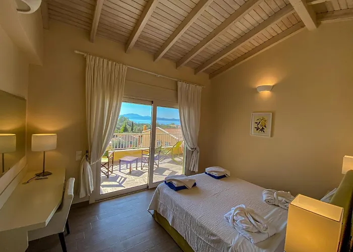 La Riviera Seaside & 4* Barbati
