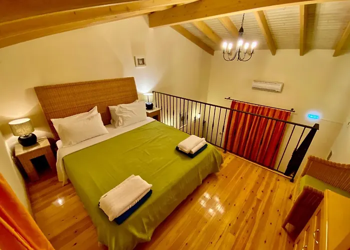 La Riviera Seaside & 4*