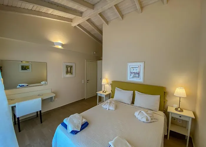 La Riviera Seaside & 4* Barbati