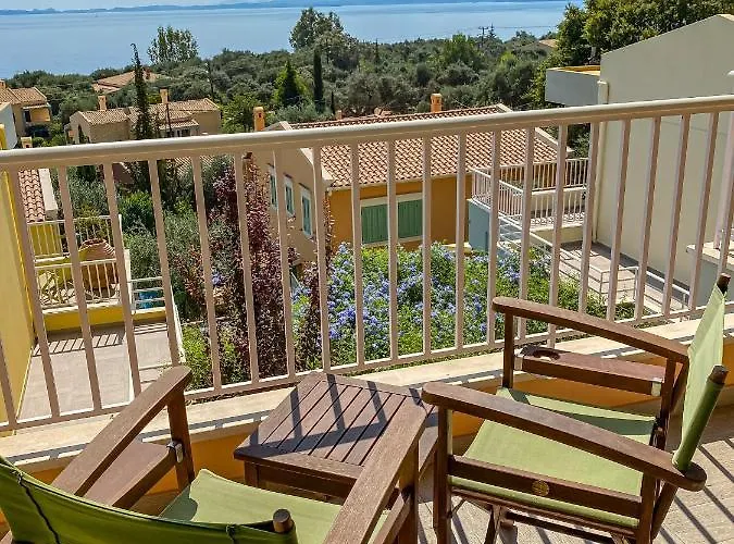 La Riviera Seaside & Barbati