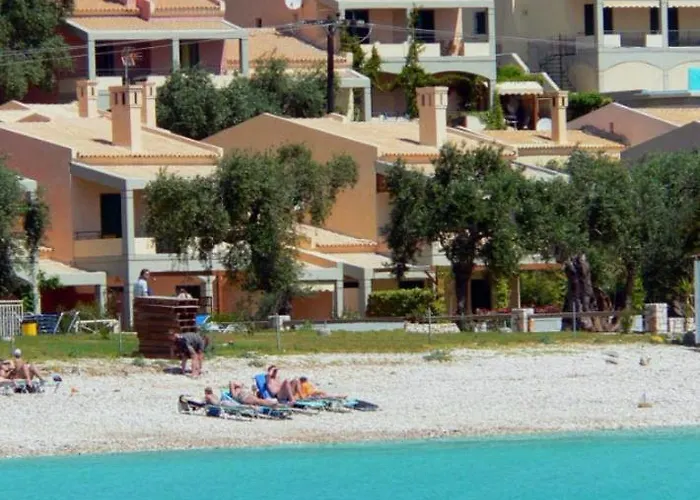 Appart hôtel La Riviera Seaside &