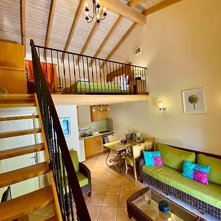 La Riviera Seaside & Barbati