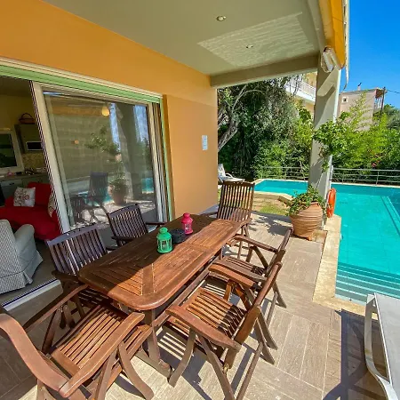 La Riviera Seaside & 4* Barbati